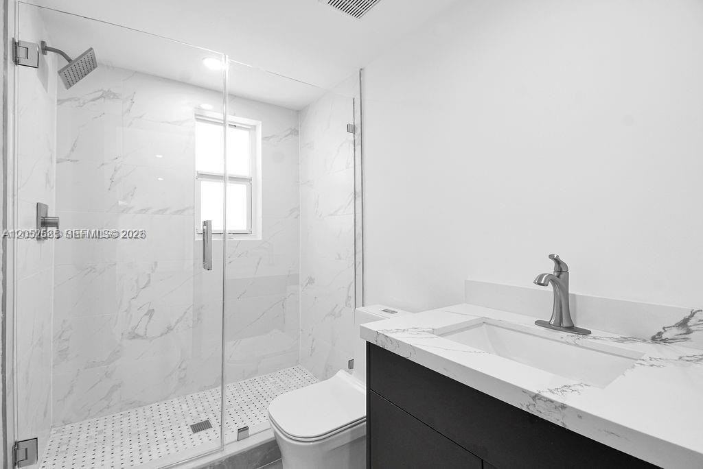 7902 Sw 67th Ave #0 - Photo 6 of 8