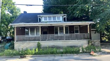 featured image of 231 W Grand Ave
