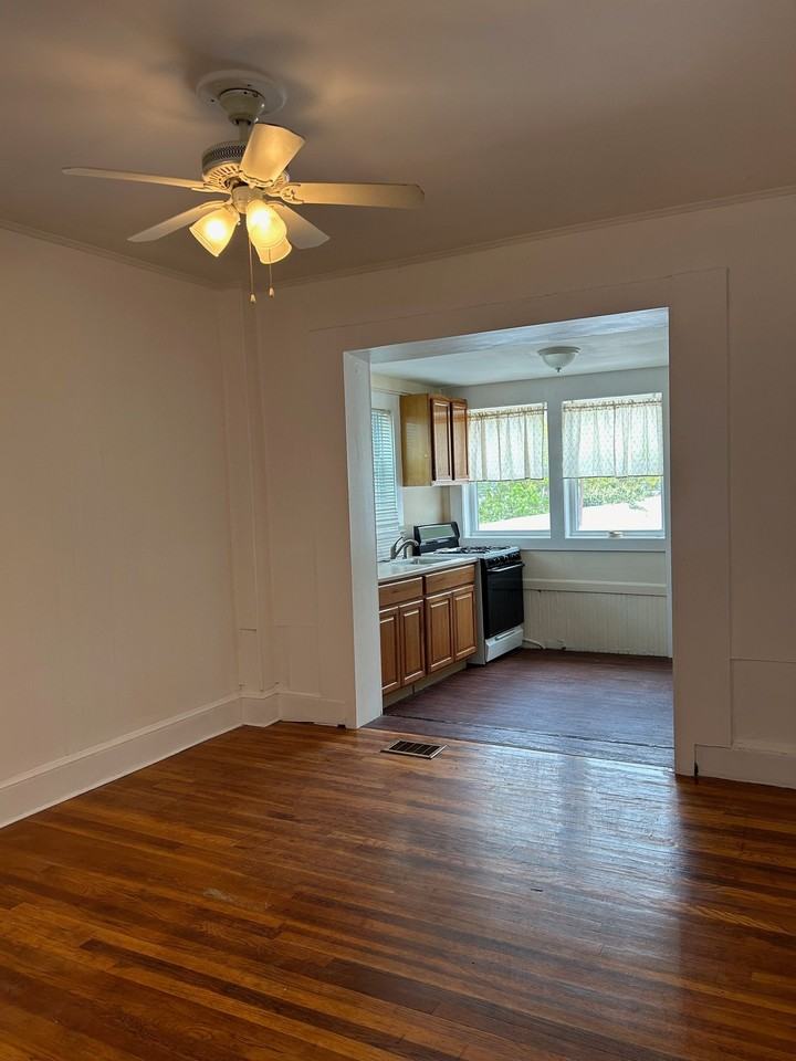 249 Water St #2 - Photo 4 of 10