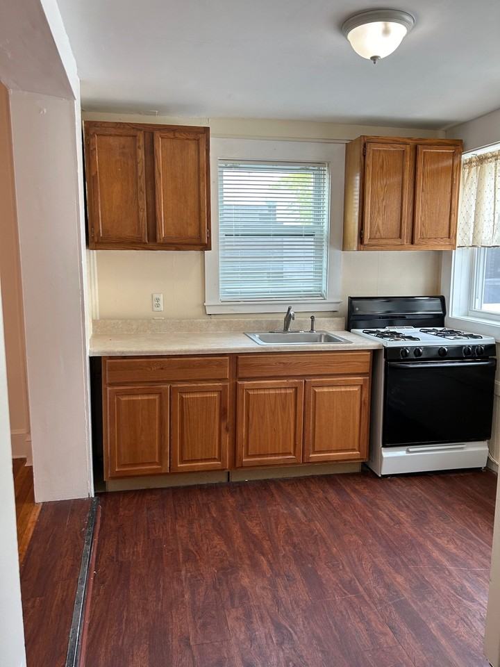 249 Water St #2 - Photo 7 of 10