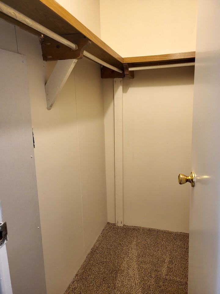 2013 Lovell Ct #130 - Photo 6 of 13