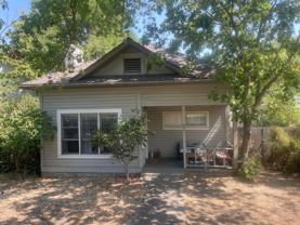 657 Siskiyou Blvd #1 - Photo 1 of 1
