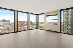 1912 W Odgen Ave - Photo 1 of 1