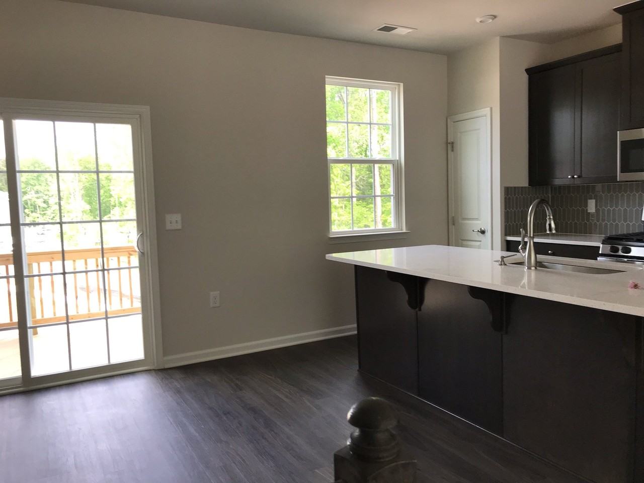 1123 Kentlands Dr - Photo 6 of 20