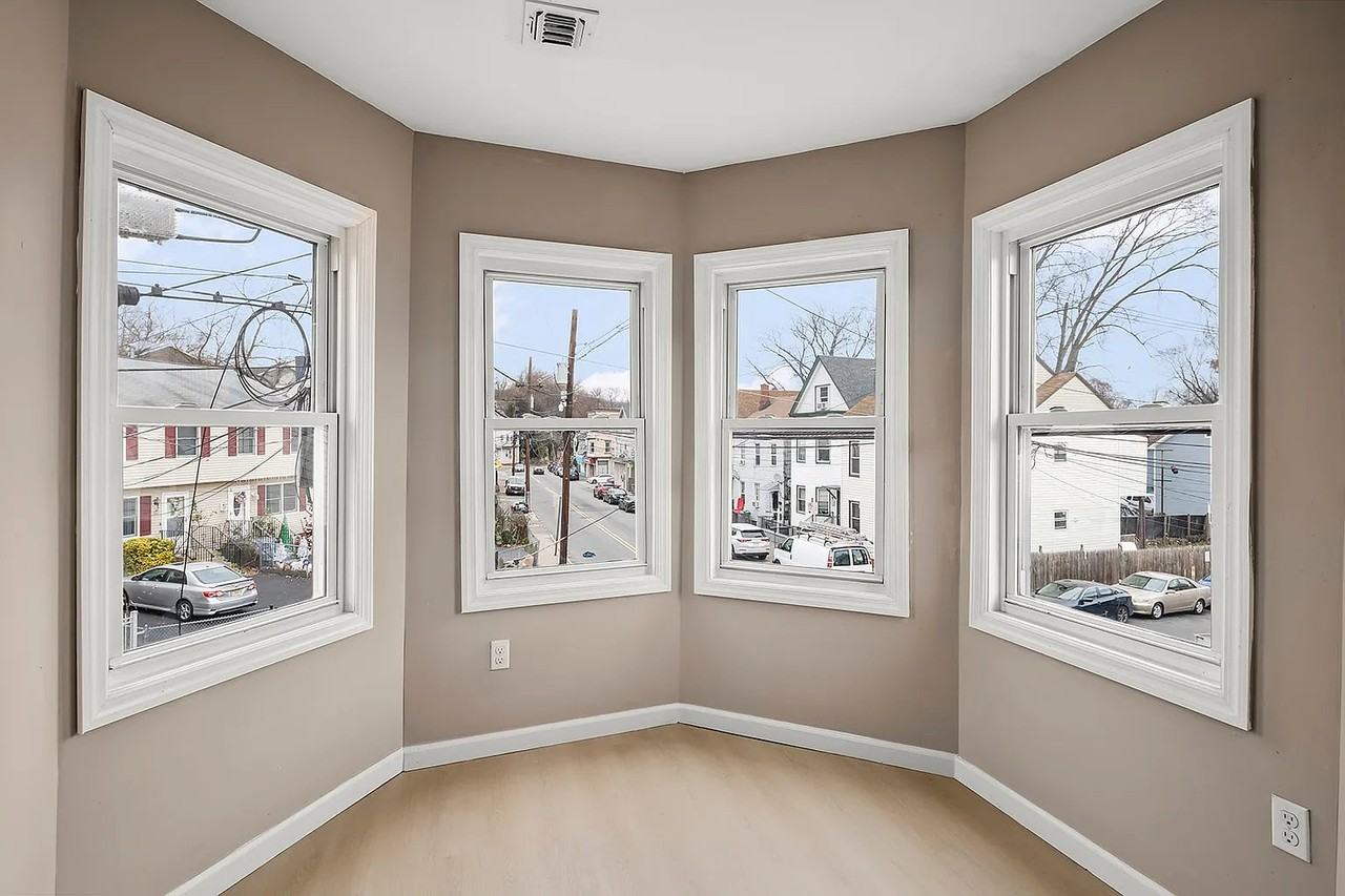 113 E Main St #2 - Photo 3 of 12
