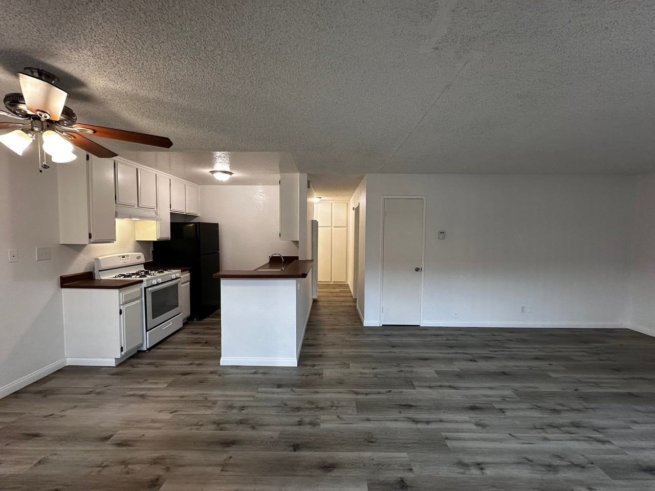 5134 N Glendora Ave #33 - Photo 2 of 10