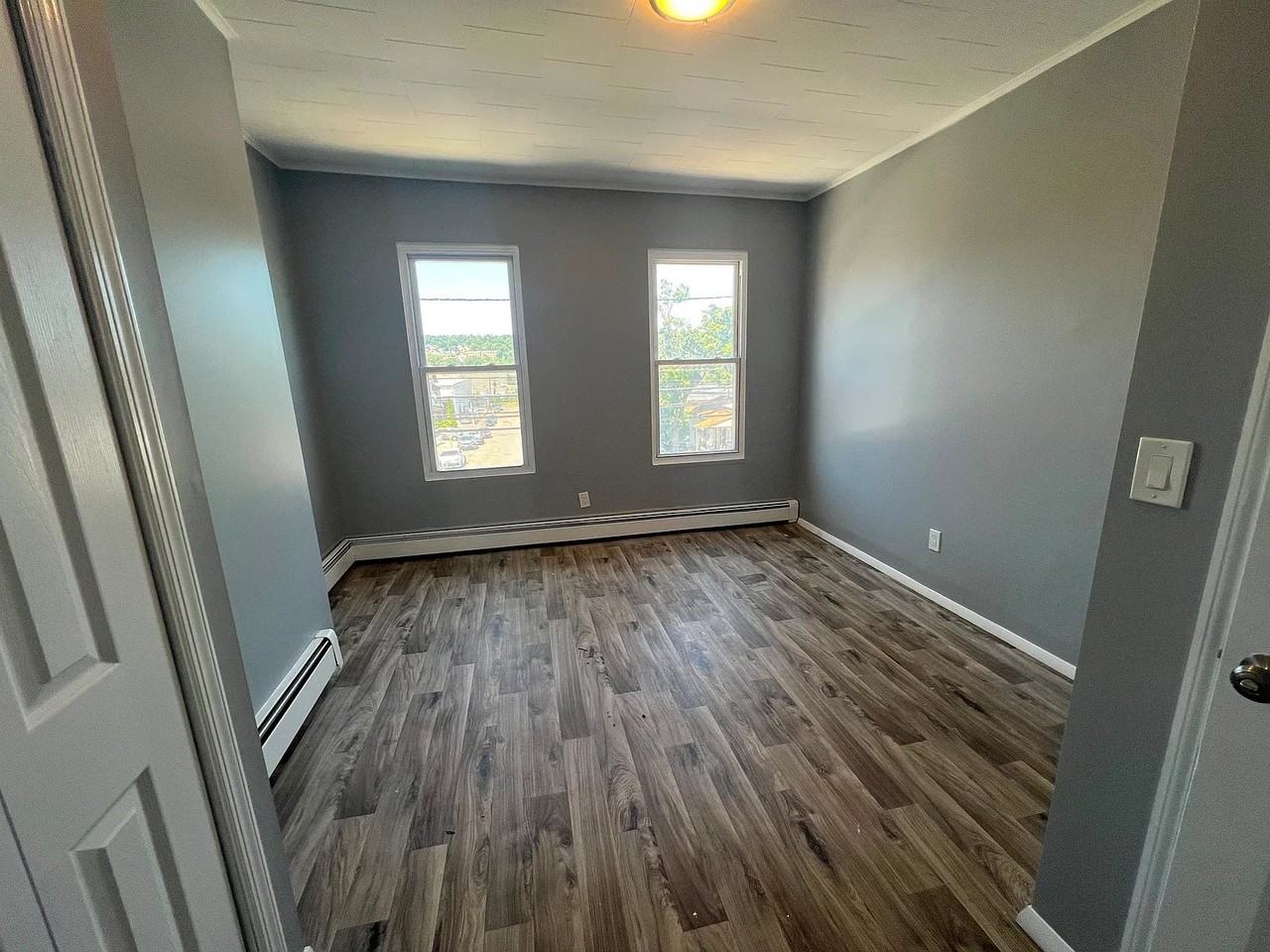 542 River St #2 - Photo 3 of 10