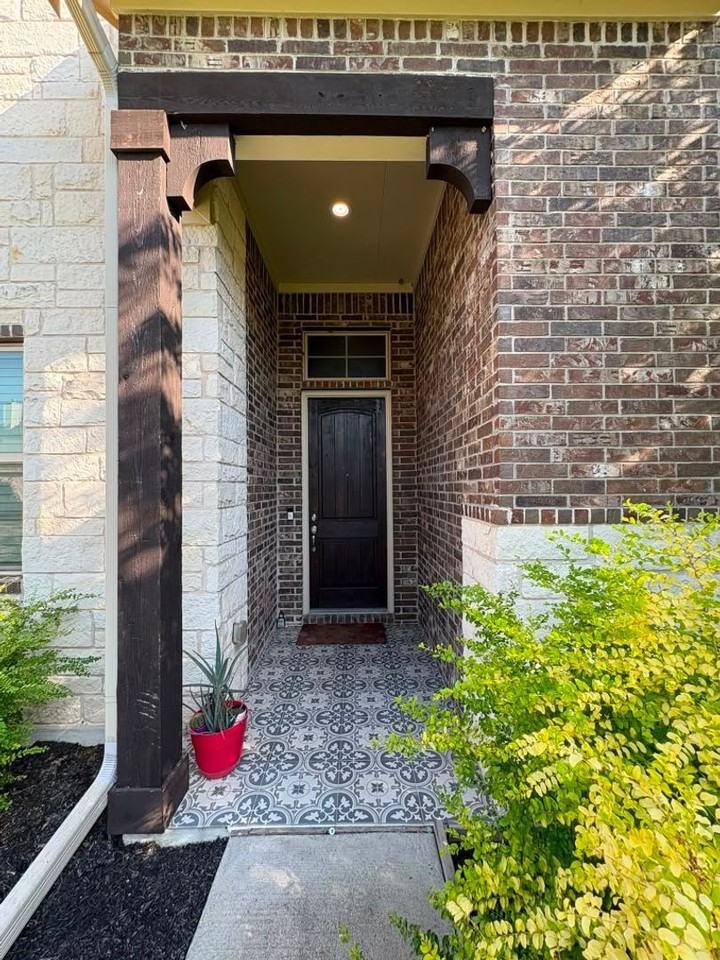 3812 Alpine Ridge Cv - Photo 3 of 40