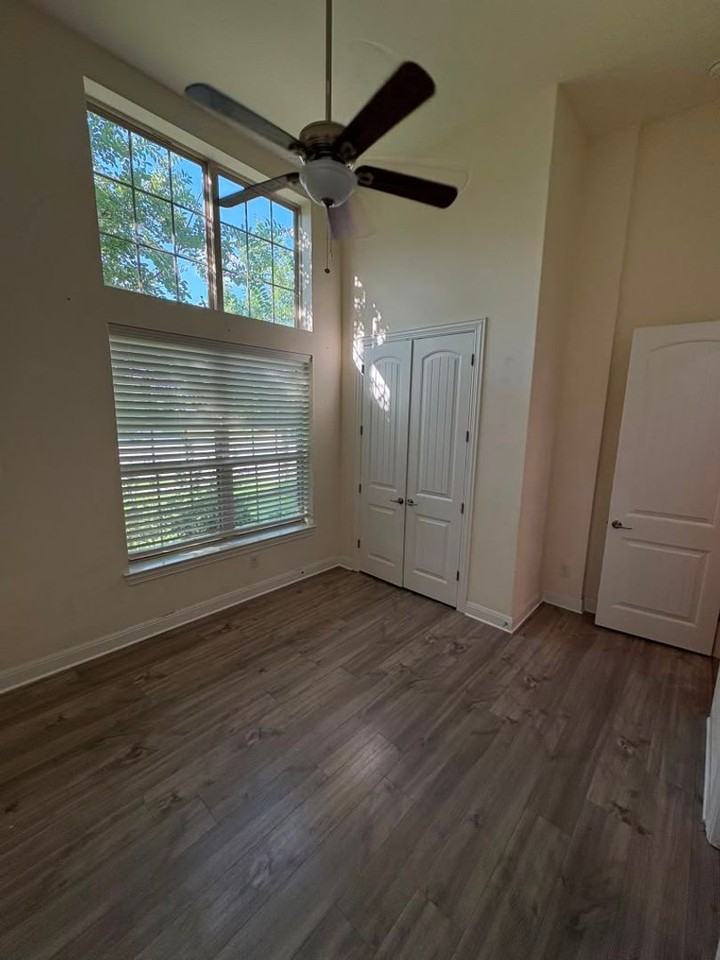3812 Alpine Ridge Cv - Photo 7 of 40