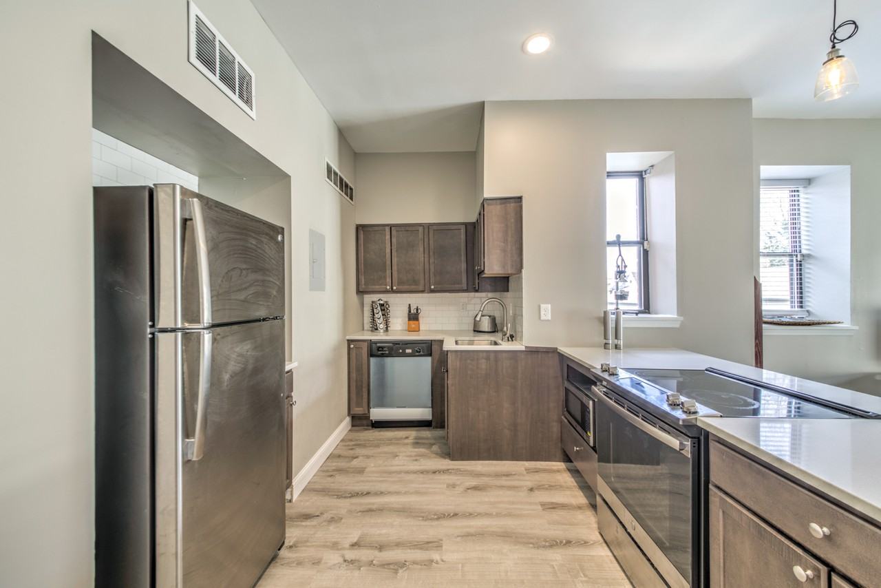 3633 Mcree Ave #A - Photo 4 of 24