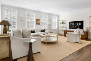 featured image of 38 Elliott St