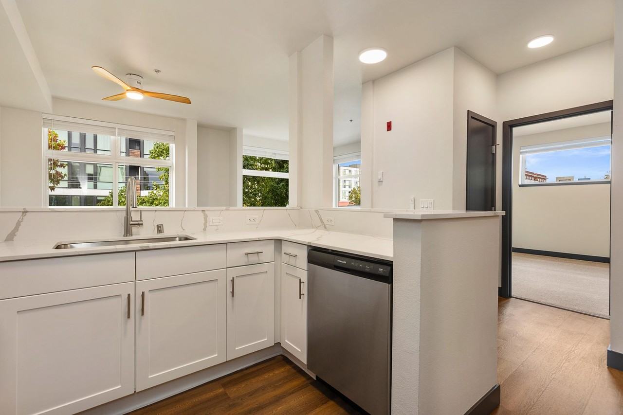 St. Theodore Apartments on Roosevelt! - Photo 4 of 41