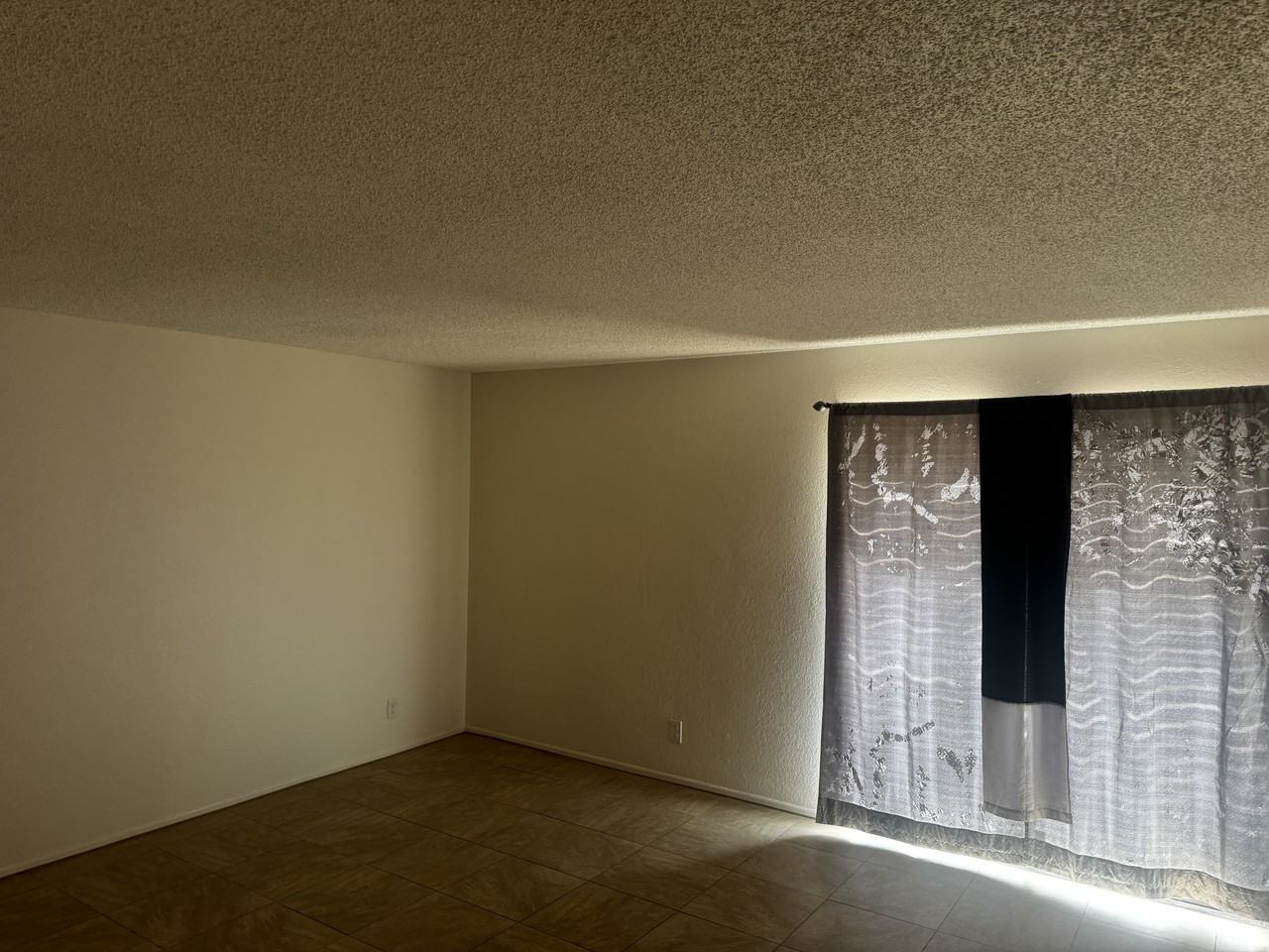 15086 Dakota St #1 - Photo 3 of 9
