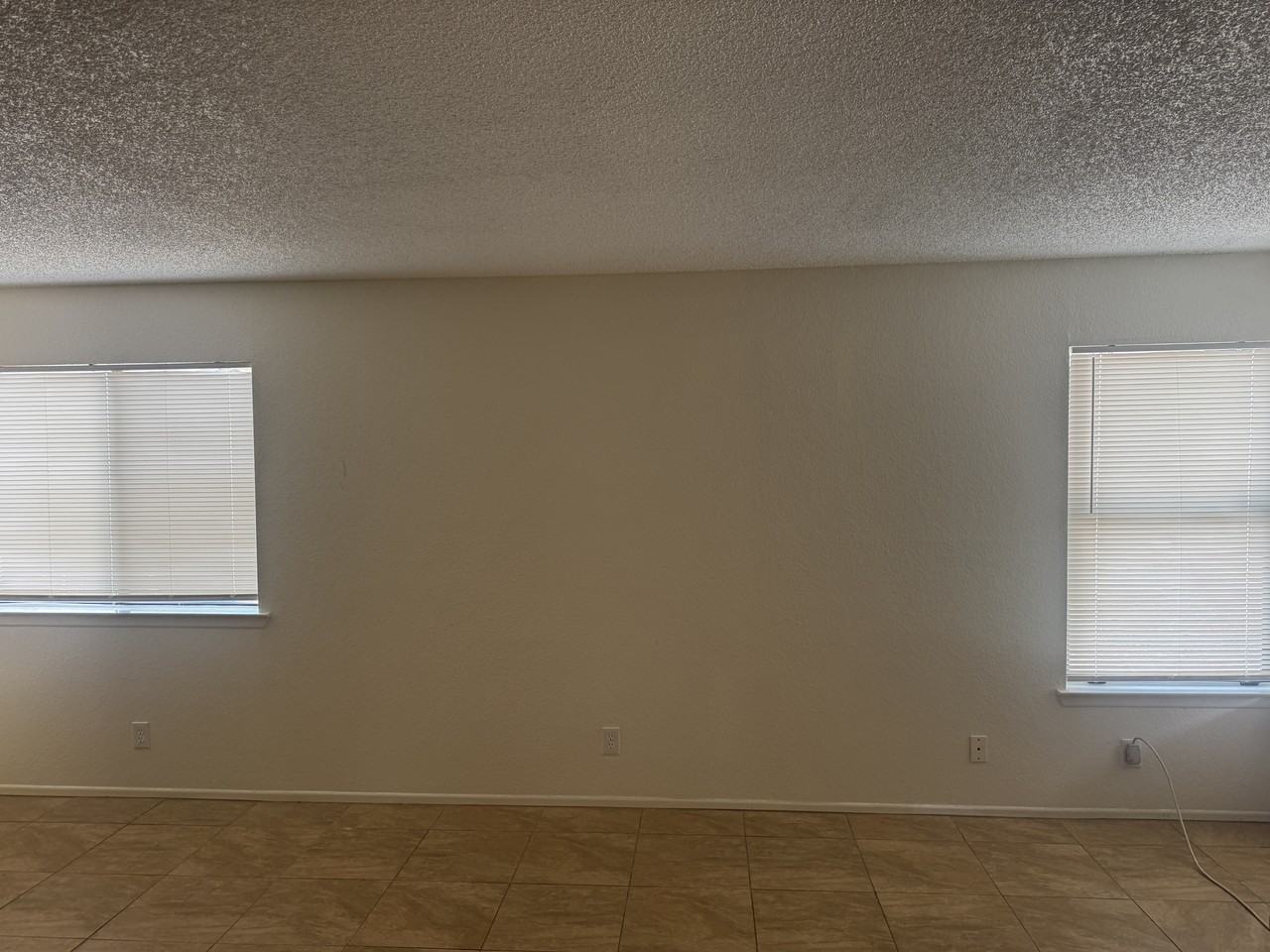 15086 Dakota St #1 - Photo 4 of 9