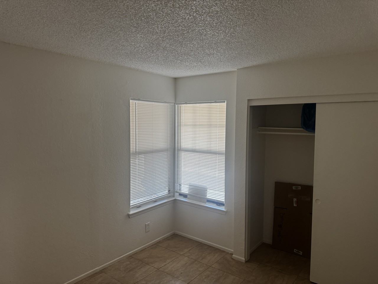 15086 Dakota St #1 - Photo 5 of 9