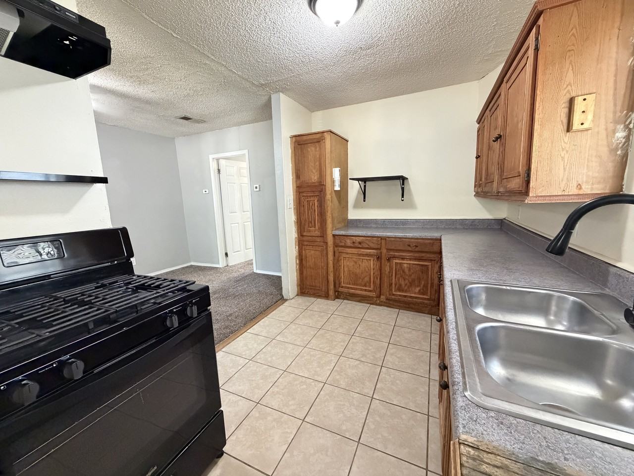 3112 Nw 14th St #1 - Photo 6 of 14