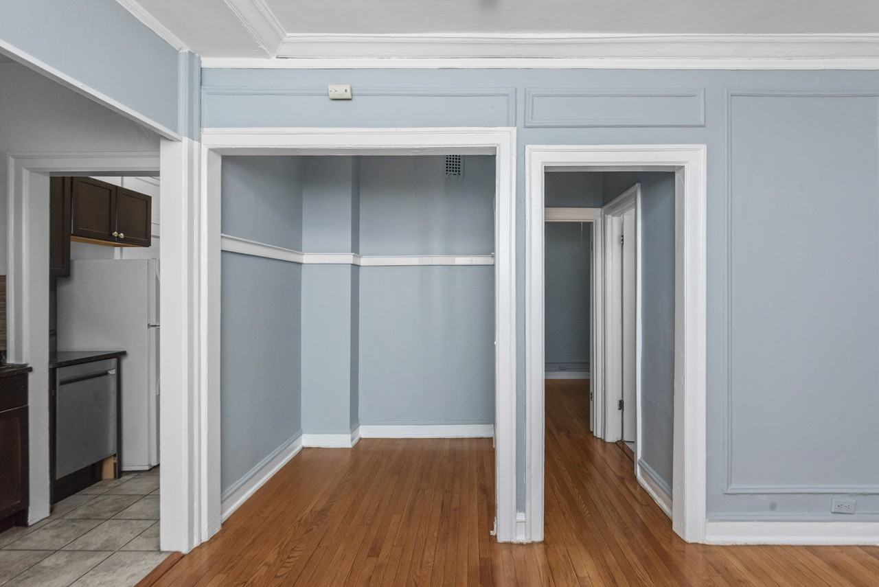 1361 W Estes Ave #71-3D - Photo 4 of 11