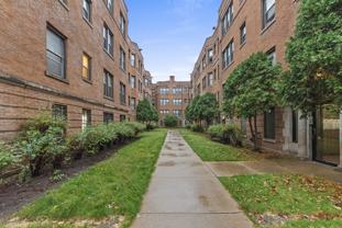 1361 W Estes Ave #69-2J - Photo 1 of 1