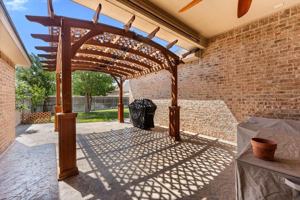 featured image of 8102 Shreveport Dr