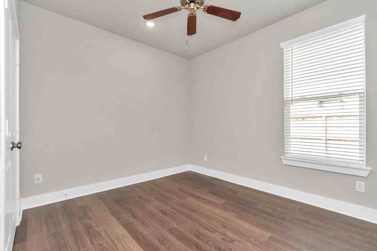 10537 Wildflower View Dr - Photo 6 of 28