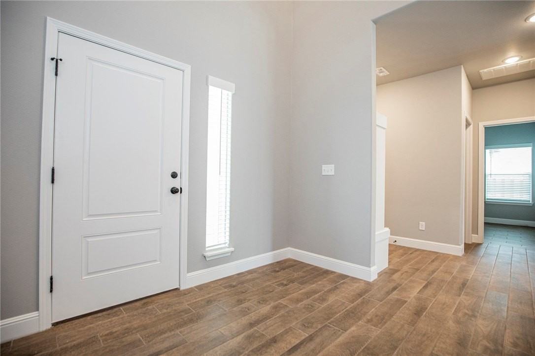 2010 Periwinkle Pl - Photo 5 of 25