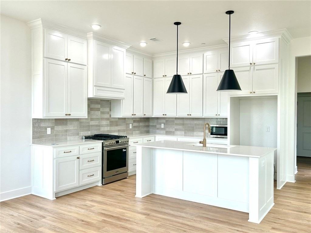 2316 S 31st Pl - Photo 3 of 17