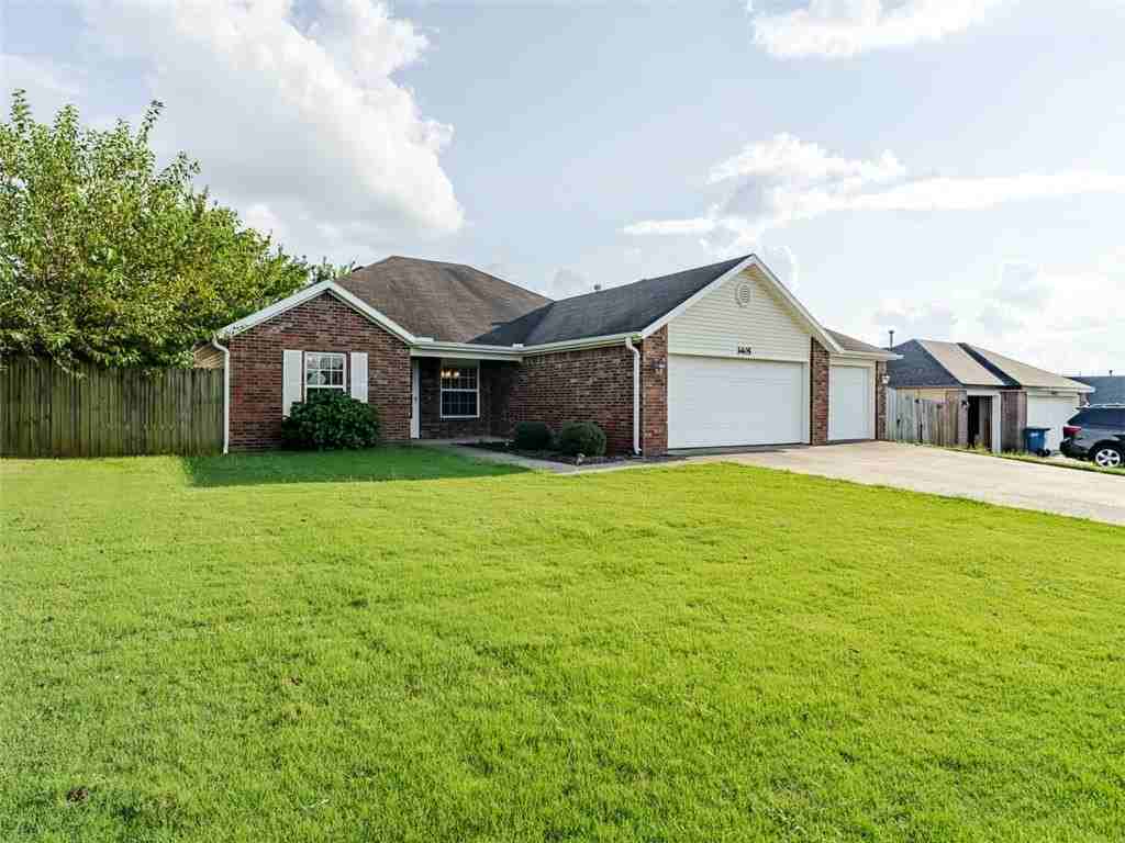 3405 Sw Picasso Blvd - Photo 2 of 24