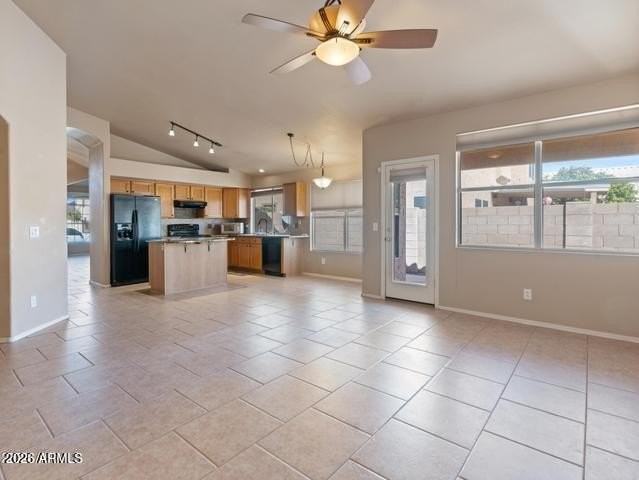9733 W Runion Dr - Photo 6 of 15