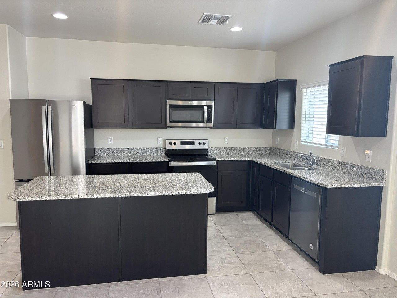 35 N 187th Dr - Photo 3 of 14