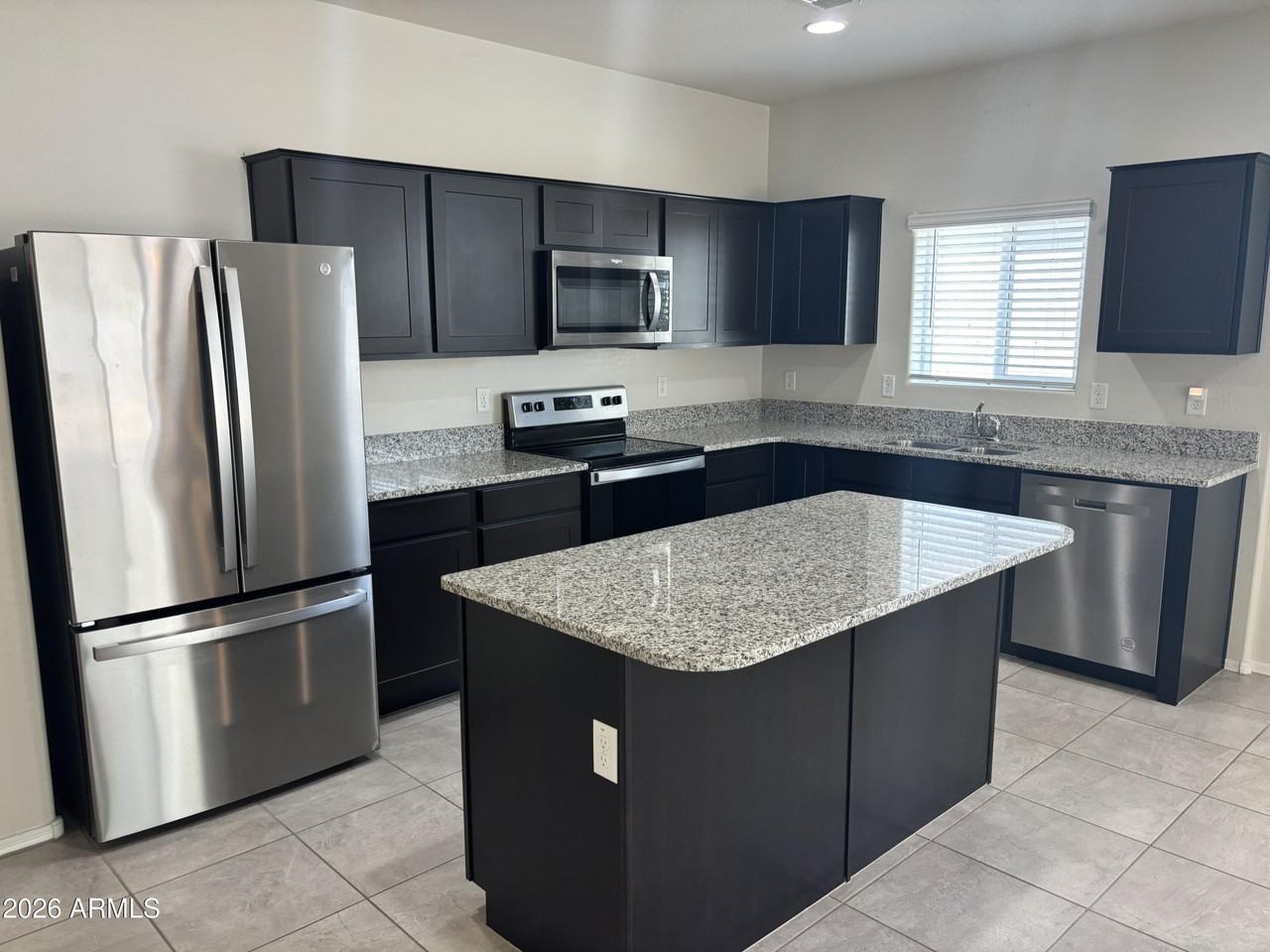 35 N 187th Dr - Photo 4 of 14