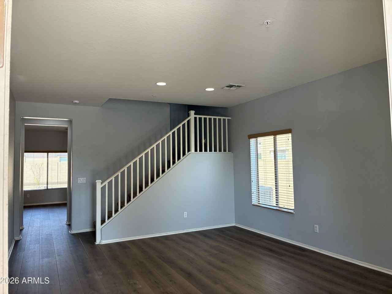 928 E Randy St - Photo 5 of 48