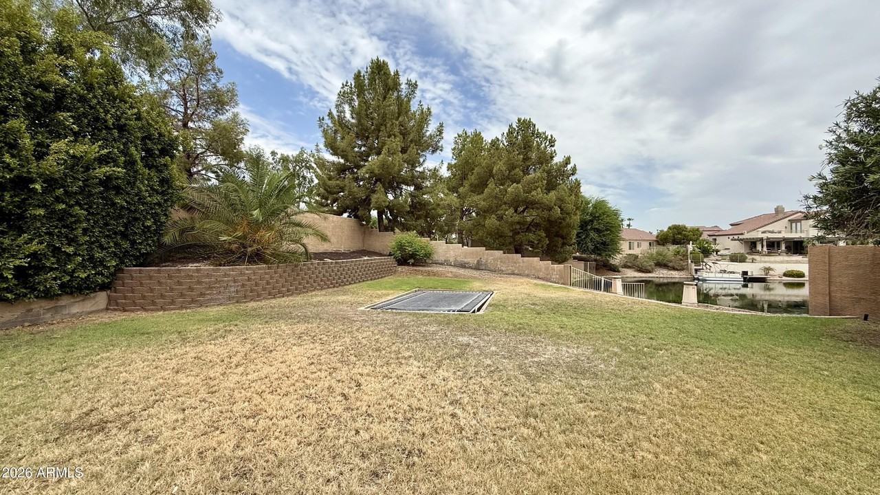 3640 S Barberry Pl - Photo 4 of 38