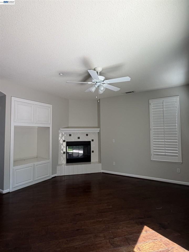 1336 Tiffany Dr - Photo 7 of 21