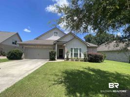 featured image of 253 Hawthorne Cir