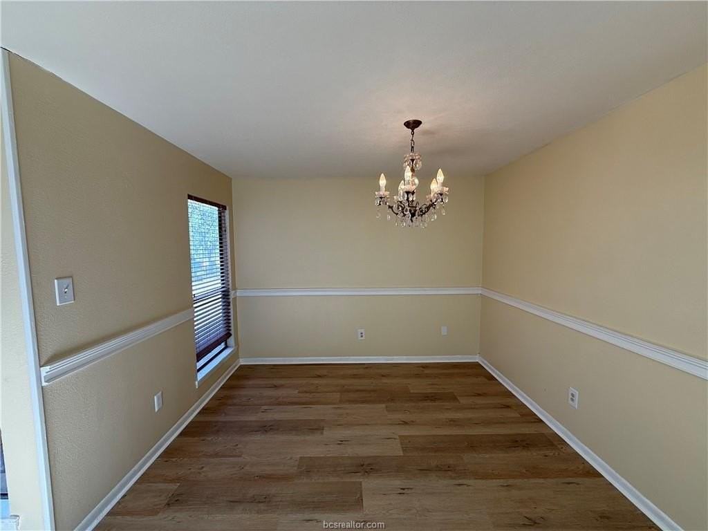 1805 Quail Run - Photo 3 of 26