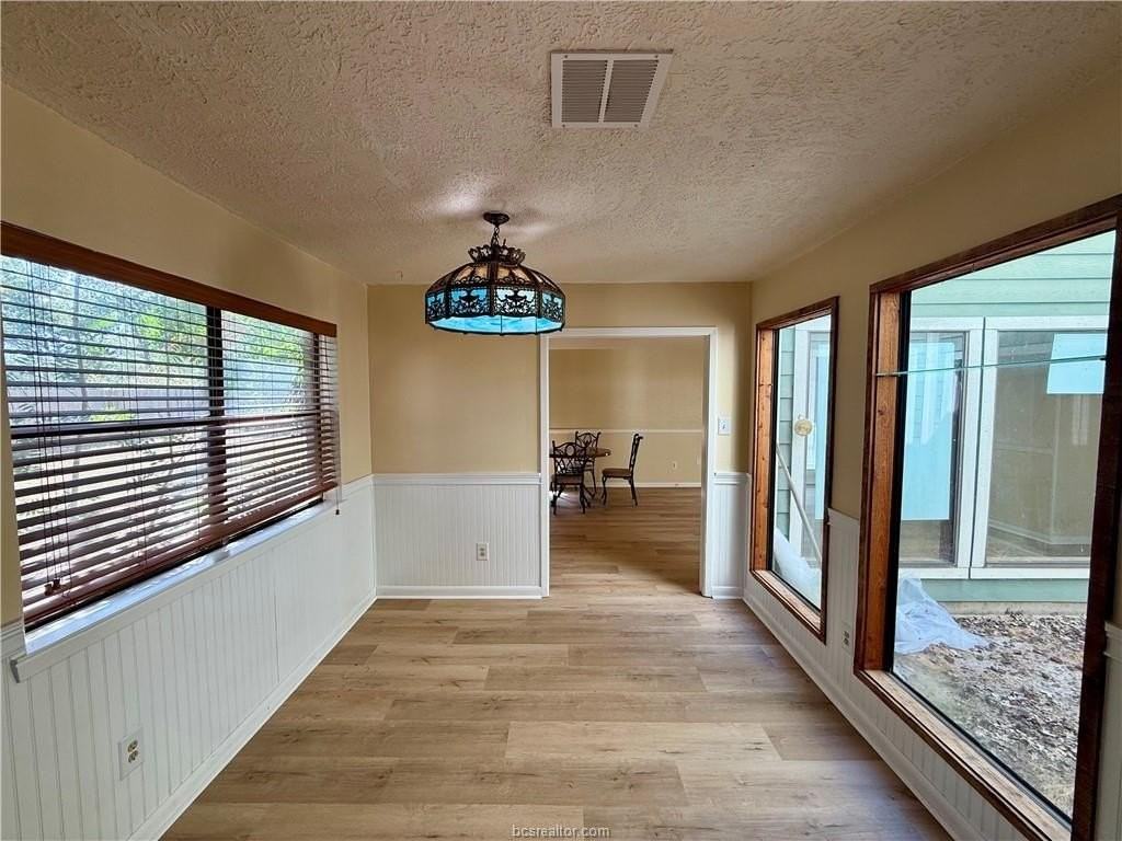 1805 Quail Run - Photo 7 of 26