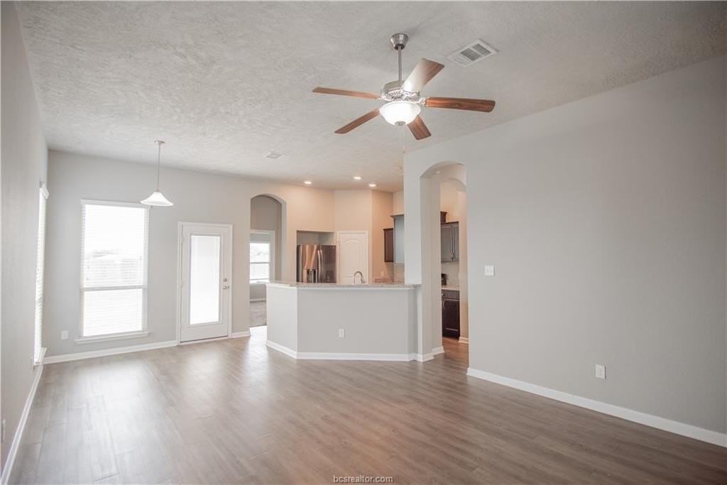 2040 Sorrento Ct - Photo 5 of 18