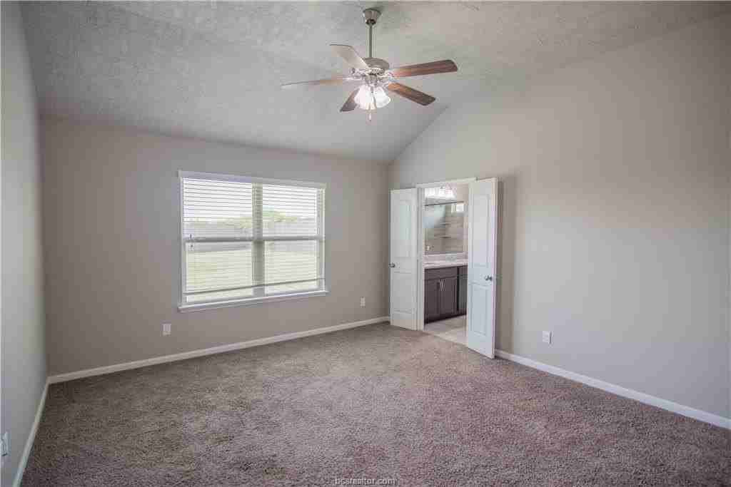 2040 Sorrento Ct - Photo 7 of 18