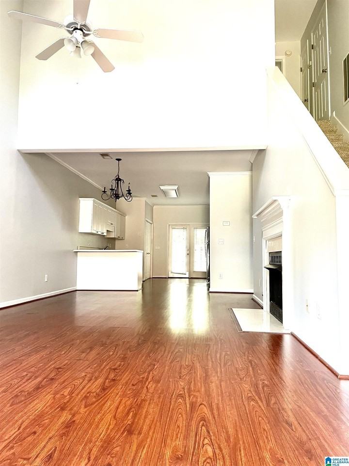 3524 Savannah Park Ln - Photo 3 of 14