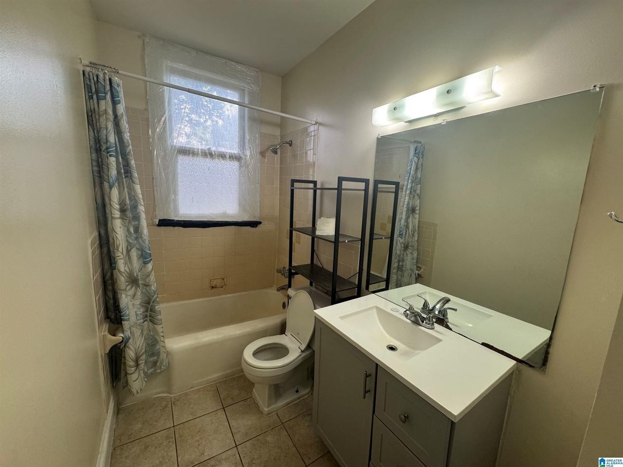 1732 11th Pl S - Photo 2 of 10