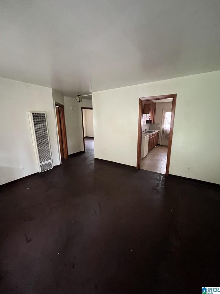 1624 Pearson Ave Sw #B - Photo 4 of 4