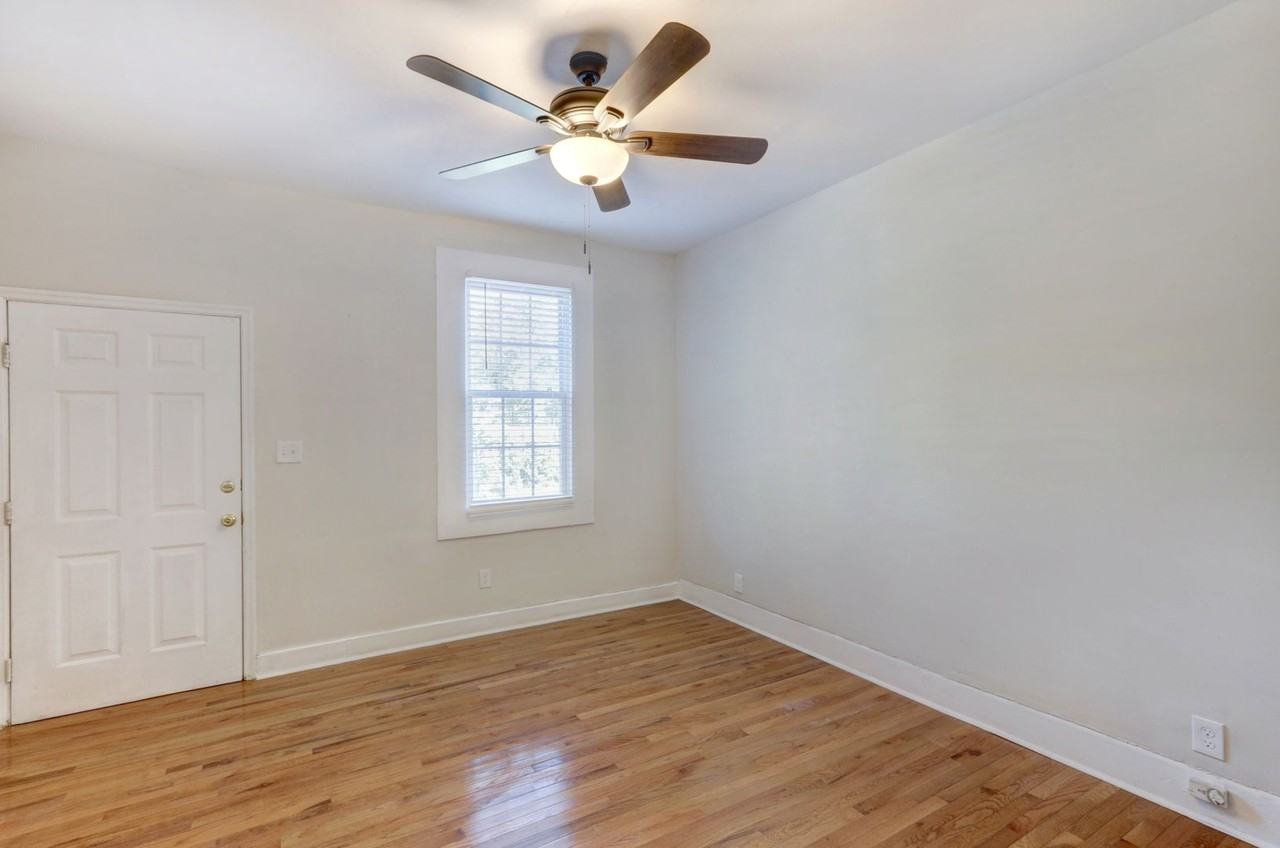 1209 Atlantic Ave - Photo 2 of 16
