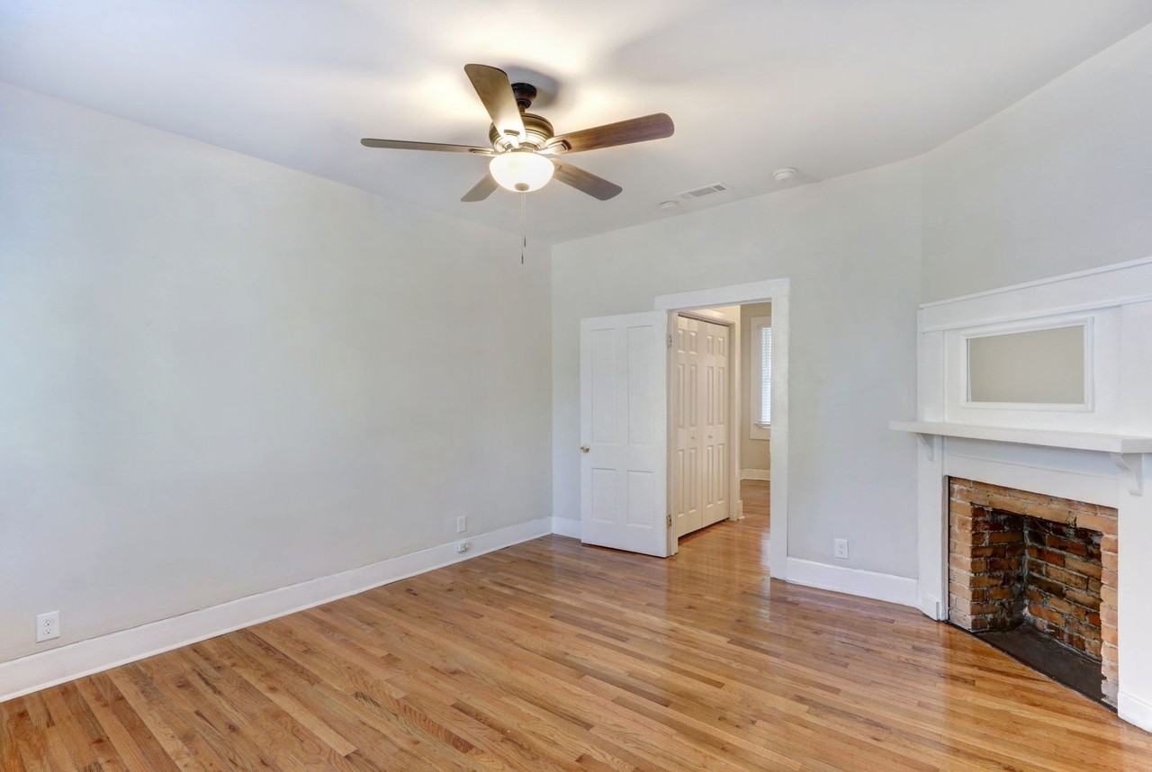1209 Atlantic Ave - Photo 3 of 16