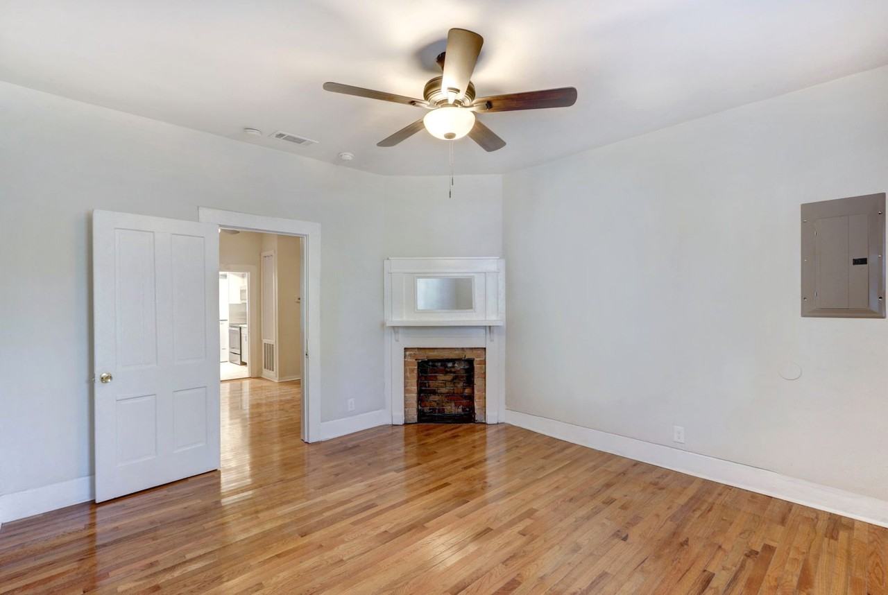 1209 Atlantic Ave - Photo 5 of 16