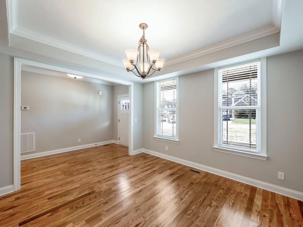 8052 Burgundy Cir #79 - Photo 5 of 31