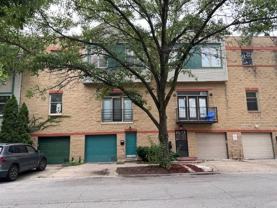 616 N Paulina St - Photo 1 of 1