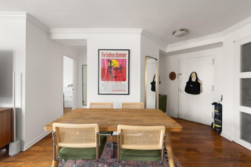 222 W 14th St - Photo 2 of 10