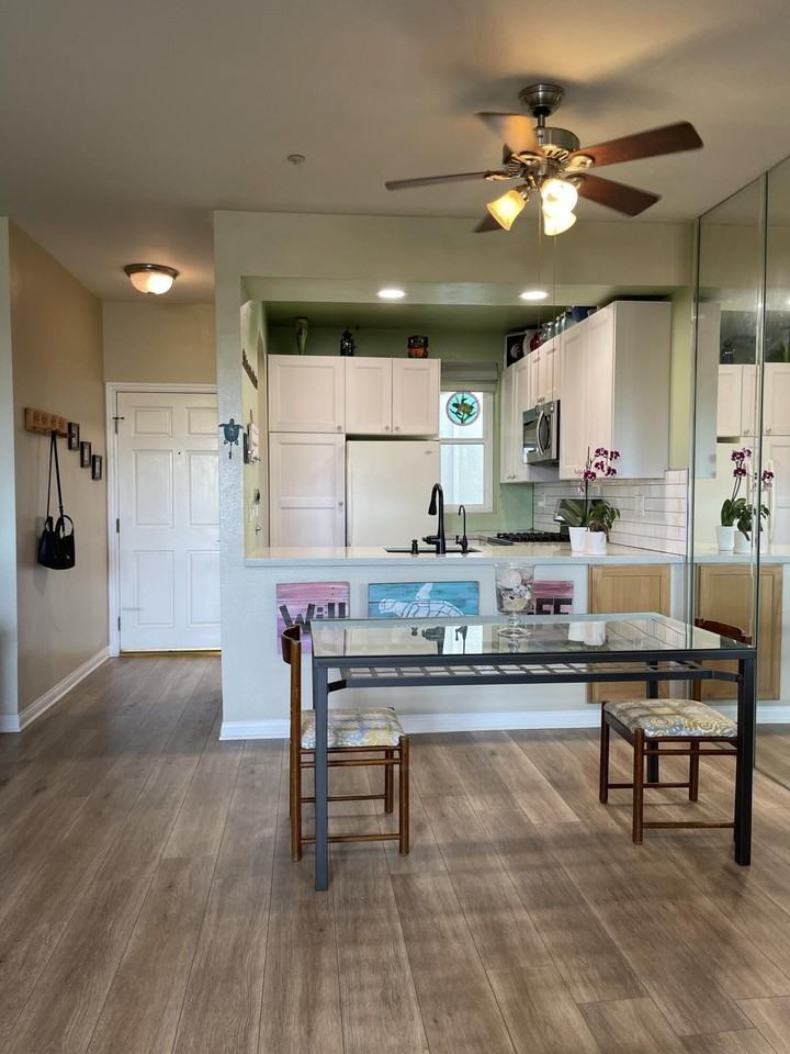 555 Maine Ave #310 - Photo 5 of 23