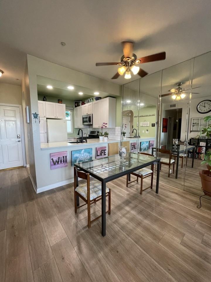 555 Maine Ave #310 - Photo 7 of 23