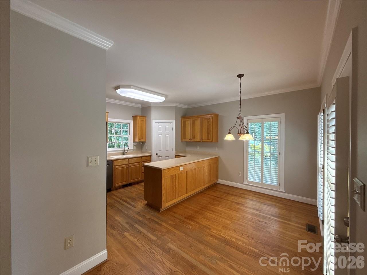 2649 Willowbrook Dr - Photo 7 of 26